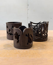 Load image into Gallery viewer, Creepy Crawly Ceramics: for Kids (Ages 7-12)
