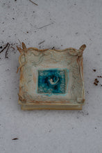 Load image into Gallery viewer, Wallflowers Intermediate
