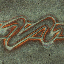 Load image into Gallery viewer, Amaco Potter&#39;s Choice / PC-33 Iron Lustre
