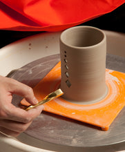 Load image into Gallery viewer, Hole Cutters

