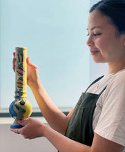 Load image into Gallery viewer, Bong/Vase Soleil Carlos Limited Edition #2
